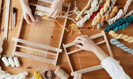 Hobi Kreatif Yang Bisa Menghasilkan Uang Di Rumah