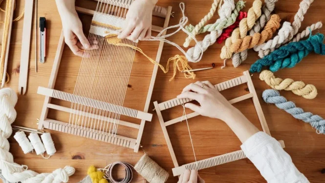 Hobi Kreatif Yang Bisa Menghasilkan Uang Di Rumah