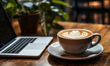 Kopi Kekinian: Fenomena Minuman Yang Mendominasi Kafe