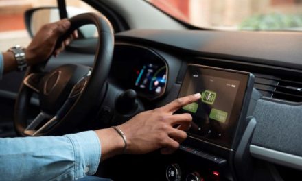 Teknologi Otomotif Canggih Yang Mengubah Cara Berkendara