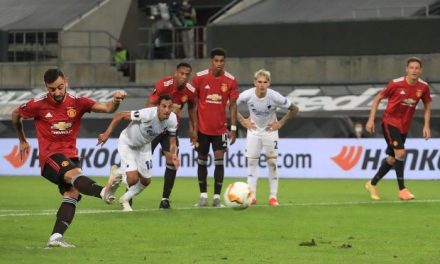 Peran Gelandang Sebagai Pengatur Permainan Di Lapangan